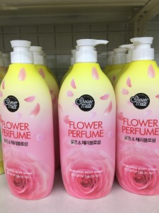 [VELLMENT]샤워메이트 핑크플라워 퍼퓸 바디워시 900g